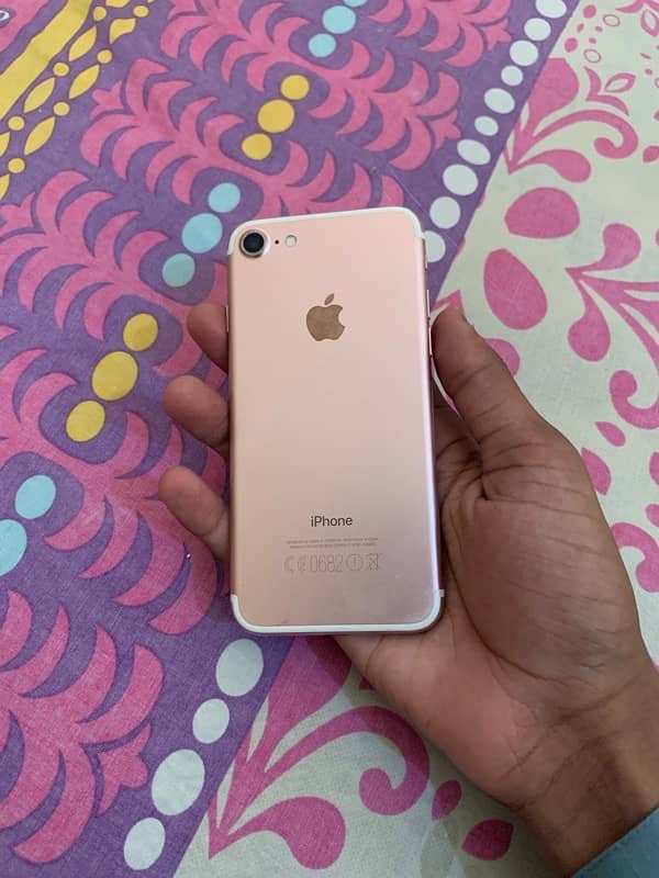 iphone 7 (128gb) 1