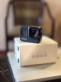 Go Pro Hero 8   All accessrories box