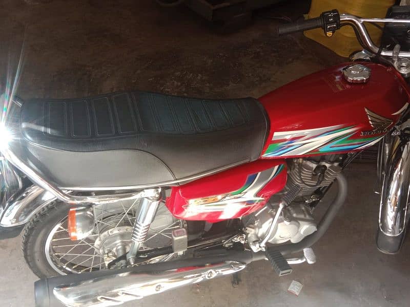 Honda 125 condition 10by 10 5