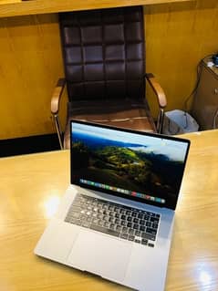 mac book pro  2019 16 inch