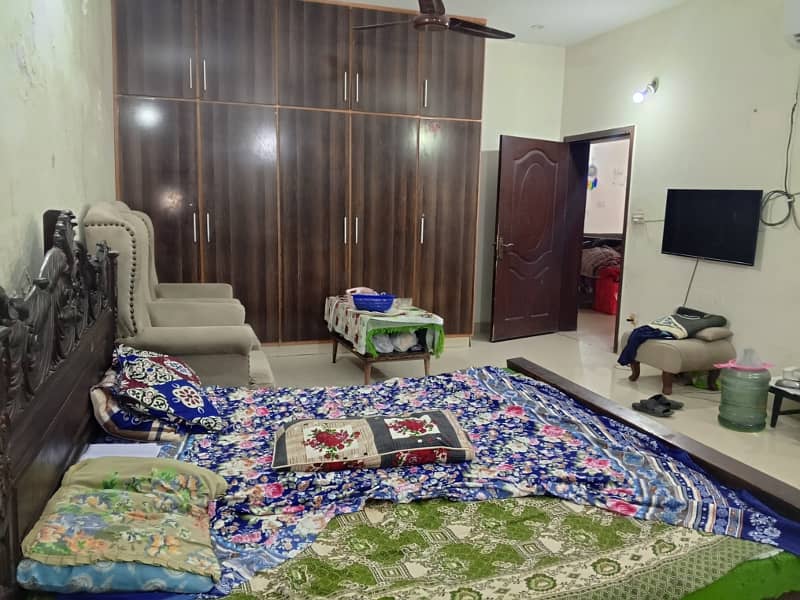 2 ND FLOOR PORTION AVAILABLE FOR RENT IN MEHRAN BLOCK 0