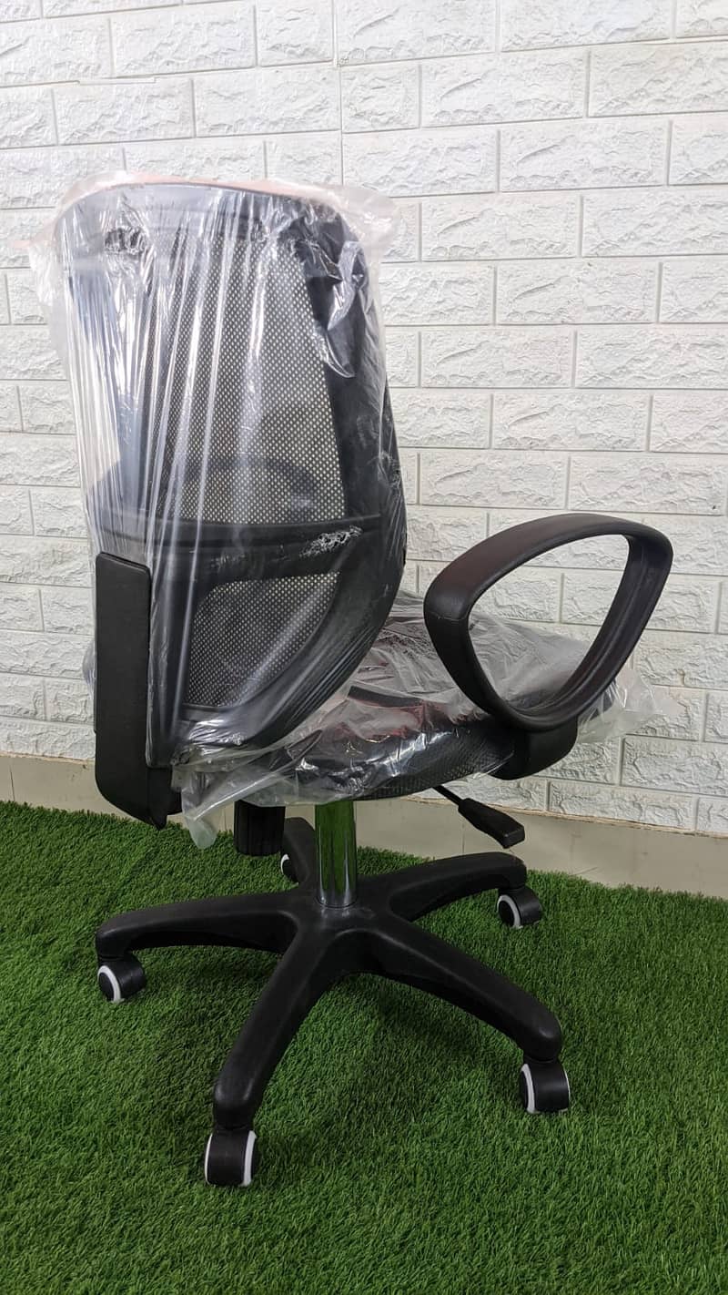 Executive Office chair - laptop Revolving chair Gaming chair for sale 13