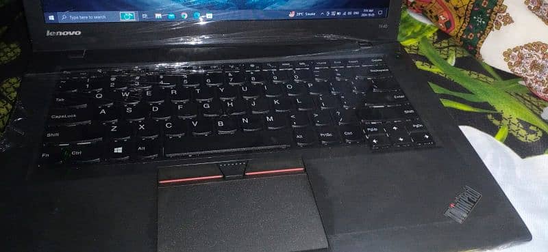 Lenovo Thinkpad t440 i5 4th generation 8Gb ram /500GB hard disk 1