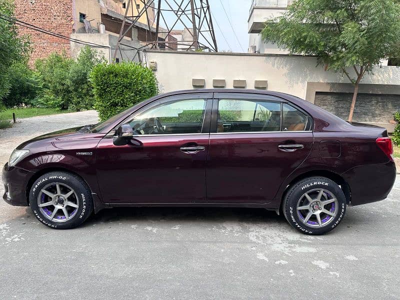 Toyota Corolla Axio 2013 7