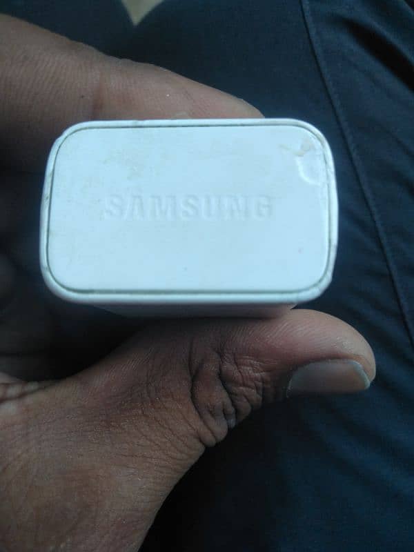 Samsung A52 original box wala charger 2