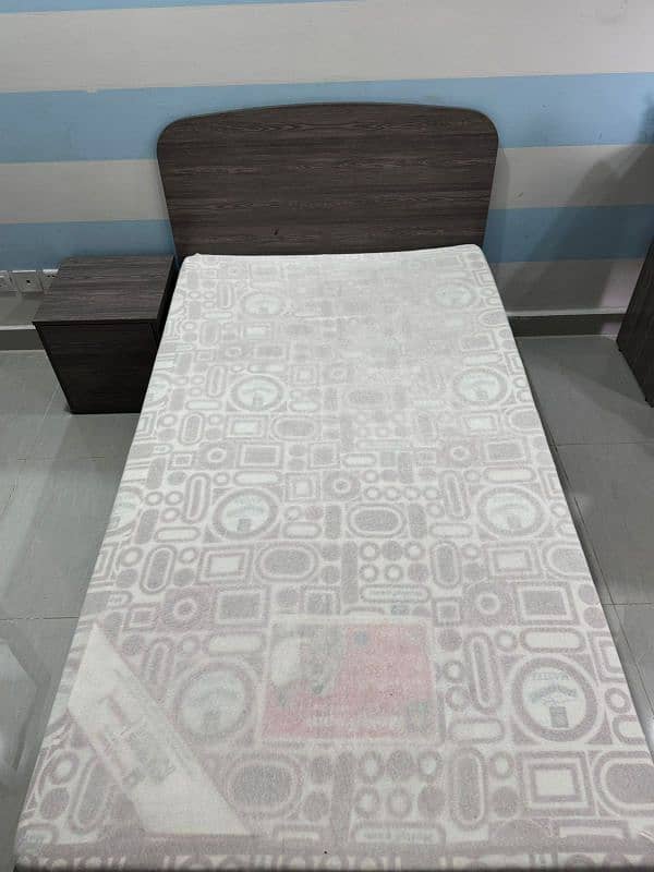 Single Bed And Matching Side Table - INCLUDING MATRESS 2