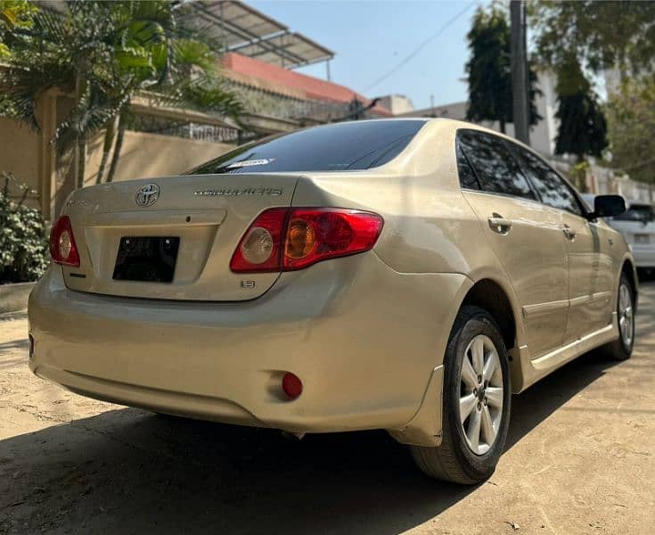 Toyota Corolla Altis 2010 0