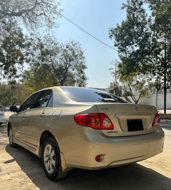 Toyota Corolla Altis 2010 2