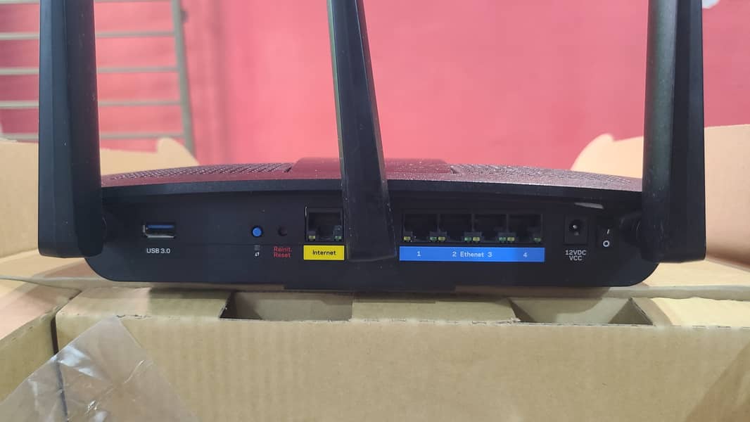 Linksys EA7300 MAX-STREAM™ AC1750 MU-MIMO Gigabit WiFi Router (Used) 6