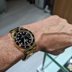 Rolex Watch Submarine Gold Colour With Box