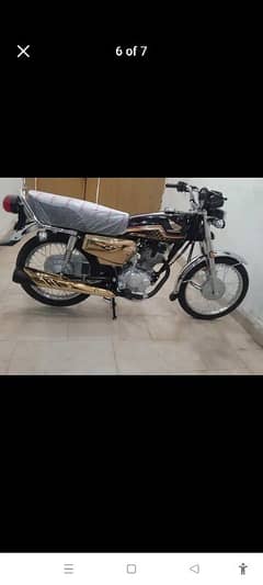 Honda 125 special Edition gold bike