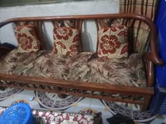 used sofa set 5 seater good condition like new