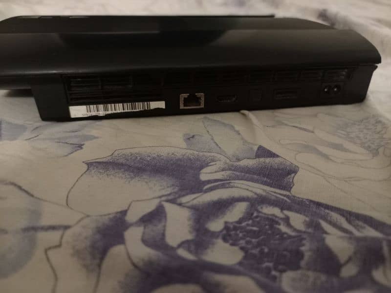 ps3 super slim 500GB 5