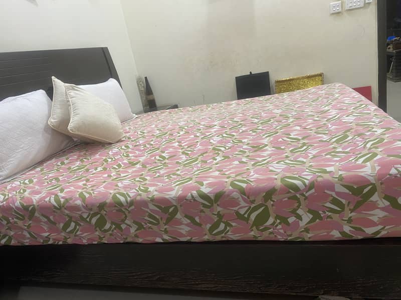 Used Bed for sale with mattress 2