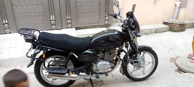 Suzuki GS 150se