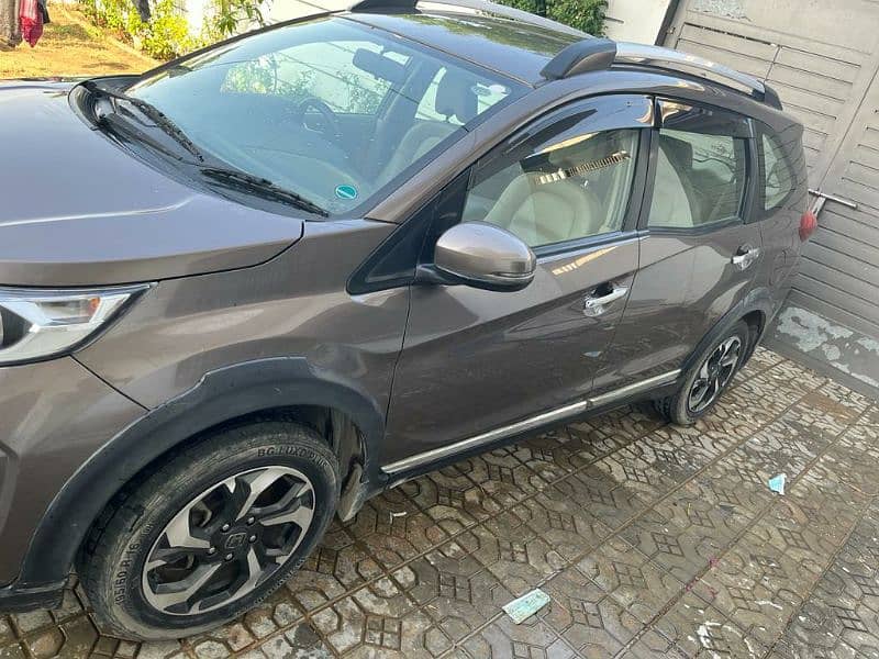 Honda BR-V 2018 b2b 4