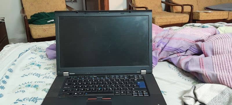 lenovo thinkpad 8gb ram 128 gn ssd 1 gb Invidia graphics card 10