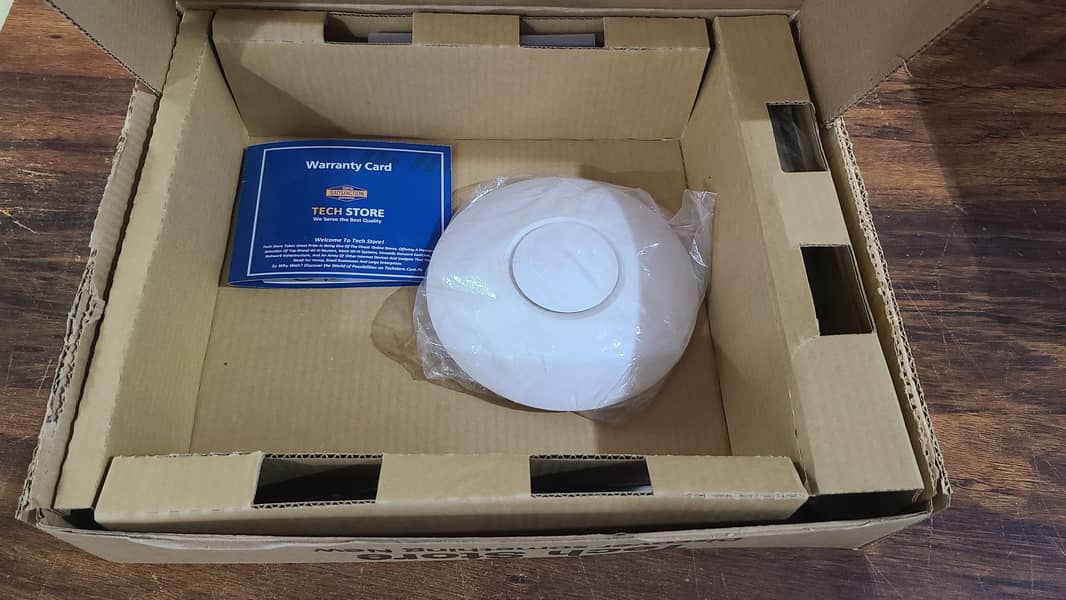 Ubiquiti UniFi AP-AC-LITE | UAP-AC-LITE | Access Point (Branded Used) 3