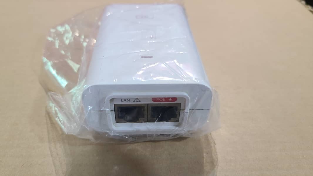 Ubiquiti UniFi AP-AC-LITE | UAP-AC-LITE | Access Point (Branded Used) 11