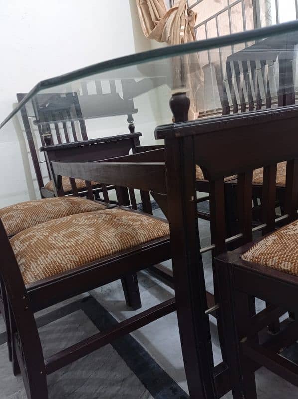 dinning table with 6 chairs 2