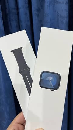 Apple Watch Series 9 45mm Complete box