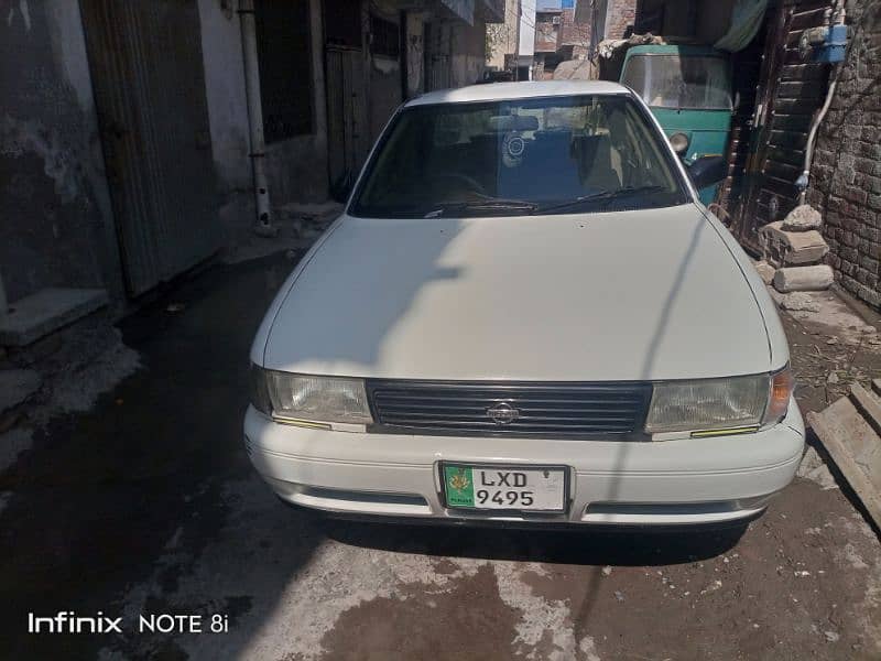 Nissan Sunny 1998 4