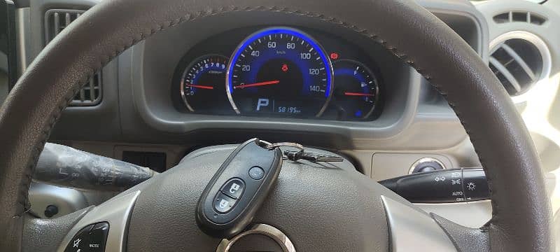 Nissan Clipper 2016 1