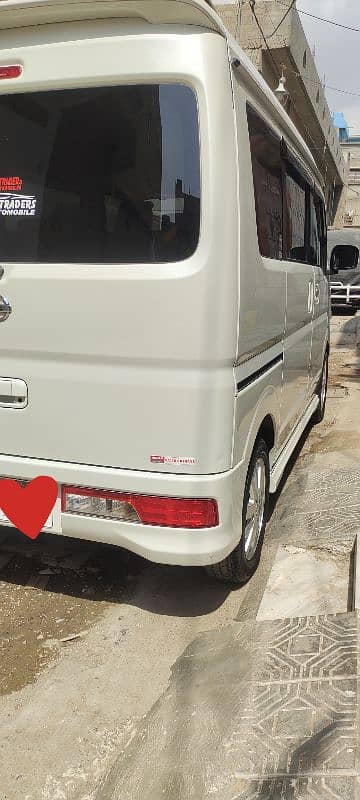 Nissan Clipper 2016 3