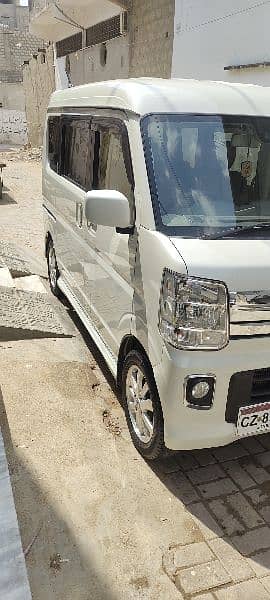 Nissan Clipper 2016 19