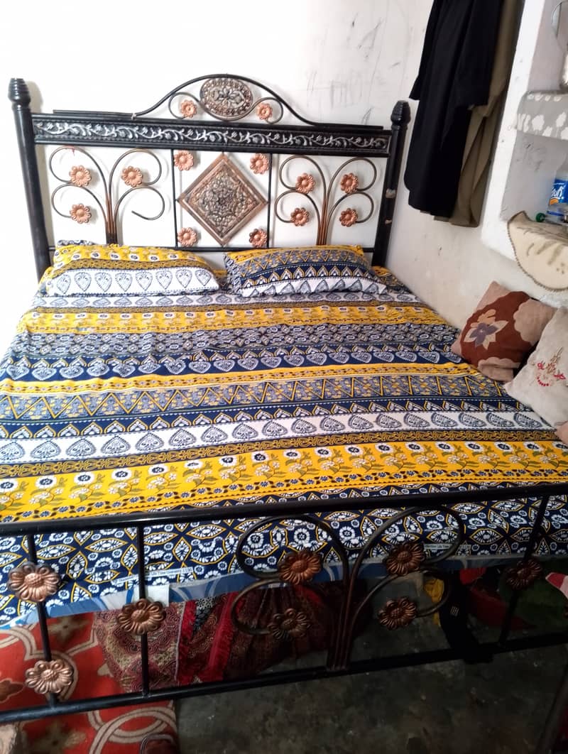 king size Double bed 1