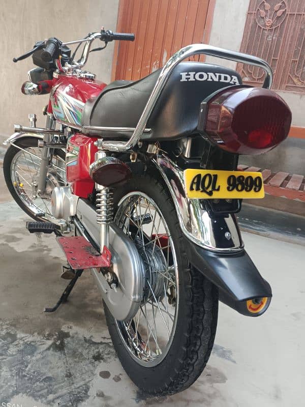 HONDA 4