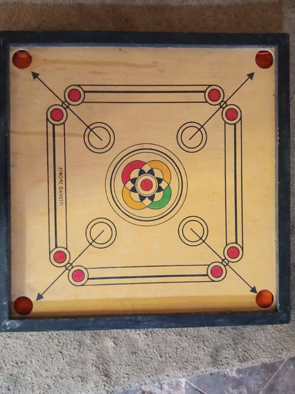 Carrom board new he urgent sell Whatsapp number 03113182454 2