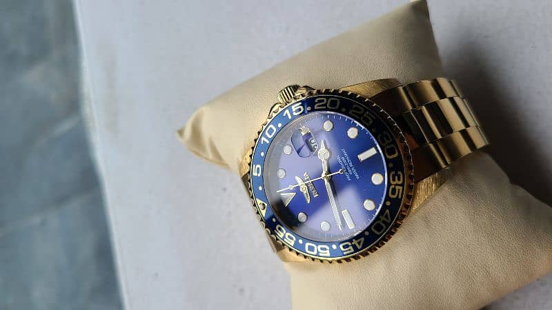 Invicta pro diver quartz with tag 4