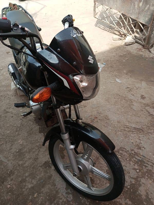 Suzuki GD110, Black Colour 3