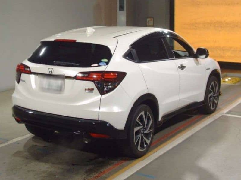 Honda Vezel 2018 Rs 10