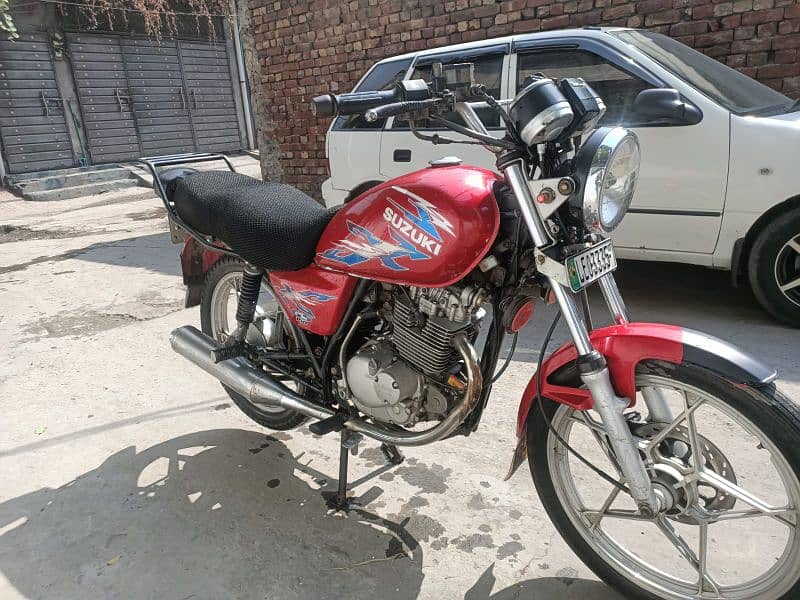 Suzuki 150 gs 5