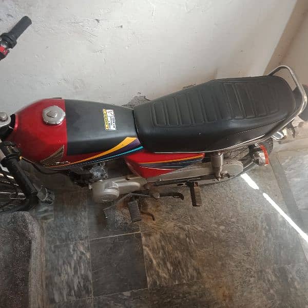 Honda 125 good condition 2