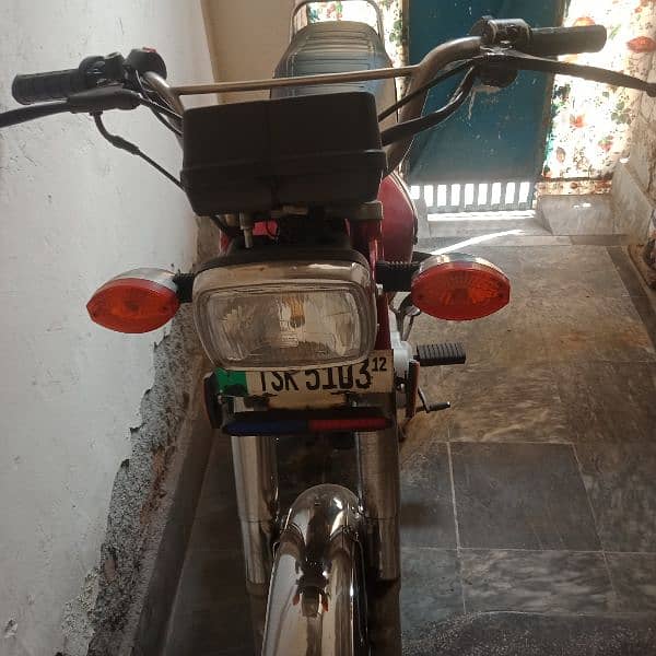 Honda 125 good condition 4