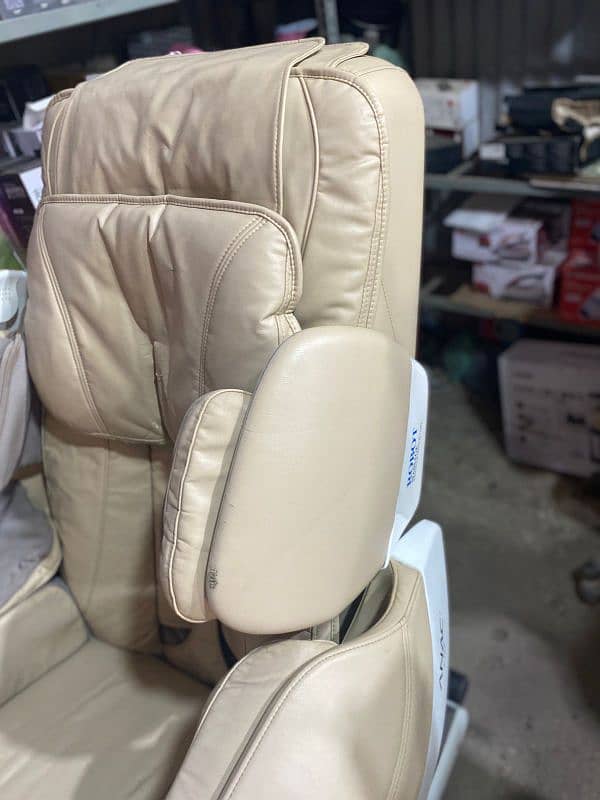 massage chair 2