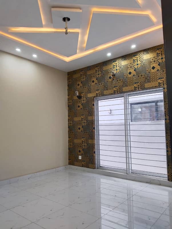 8 Marla Brand New Luxury House Available For Sale At Prime Location In D Ext Block Phase 2 Bahria Orchard Lahore 15