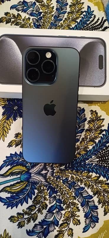 im selling my new 15 pro 256 gb non pta blue titanium 2