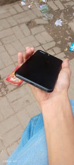 i am selling iphone 7plus non pta 0