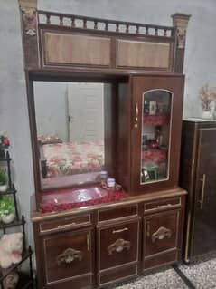 Furniture for Sale in Good Condition. 5 Piece in choa saidan shah