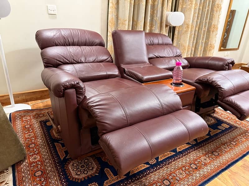 Lazy boys two seater recliner 2