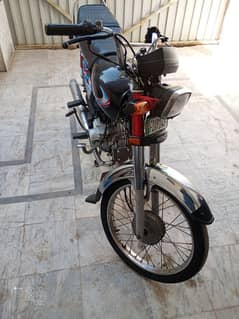 metro 70 for sale contact number 03037293208