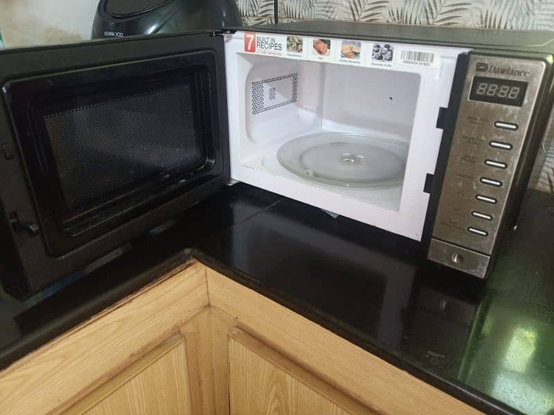 Microwave oven Dawlance 1