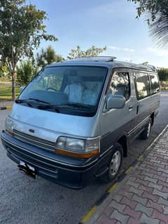 Toyota Hiace 1995