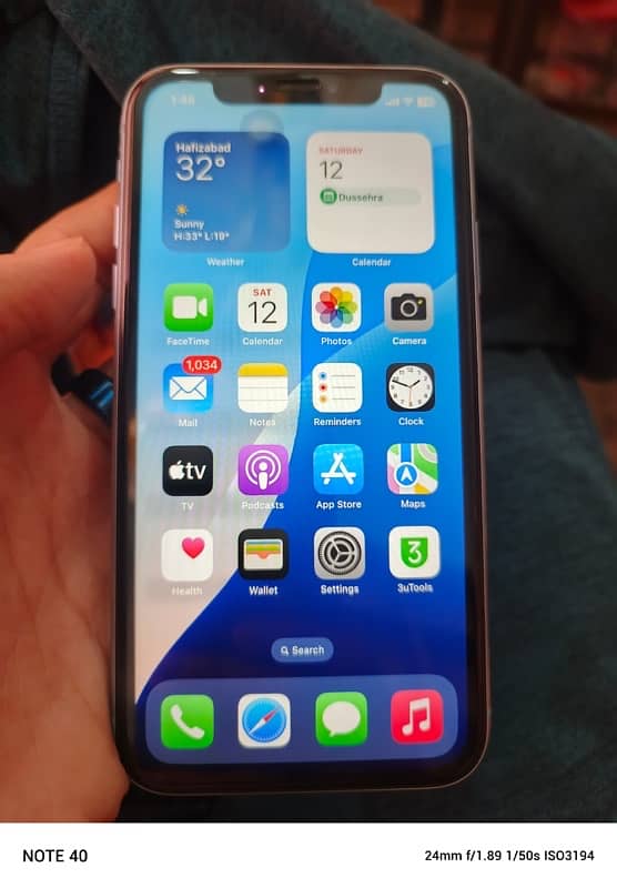 iPhone XR 64GB Non PTA Factory Unlock 1