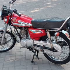 Honda 125 2016A model Golden nomber janiyan Honda