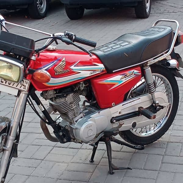 Honda 125 2016A model Golden nomber janiyan Honda 7